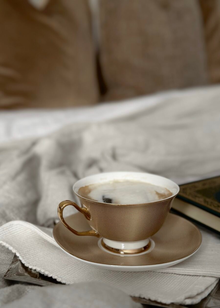 HAFIZA Tea cup and saucer set