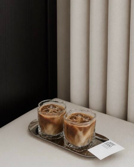 IRREGULAR GLASSES SET OF 2